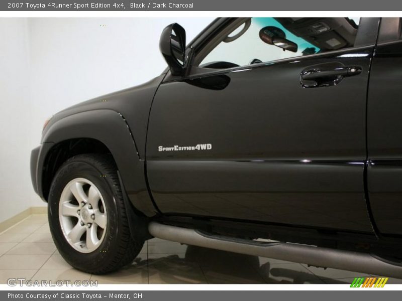 Black / Dark Charcoal 2007 Toyota 4Runner Sport Edition 4x4