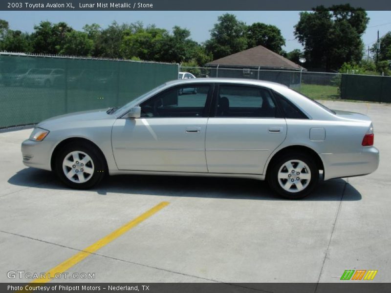 Lunar Mist Metallic / Stone 2003 Toyota Avalon XL