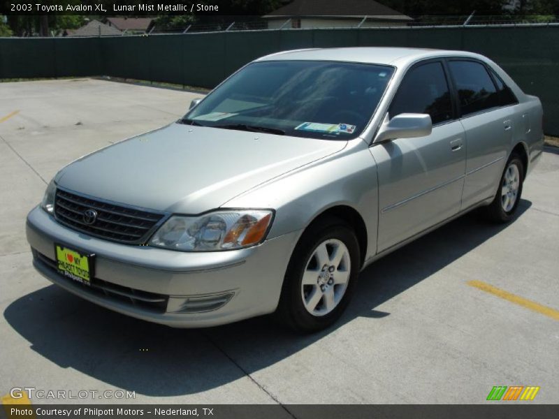 Lunar Mist Metallic / Stone 2003 Toyota Avalon XL