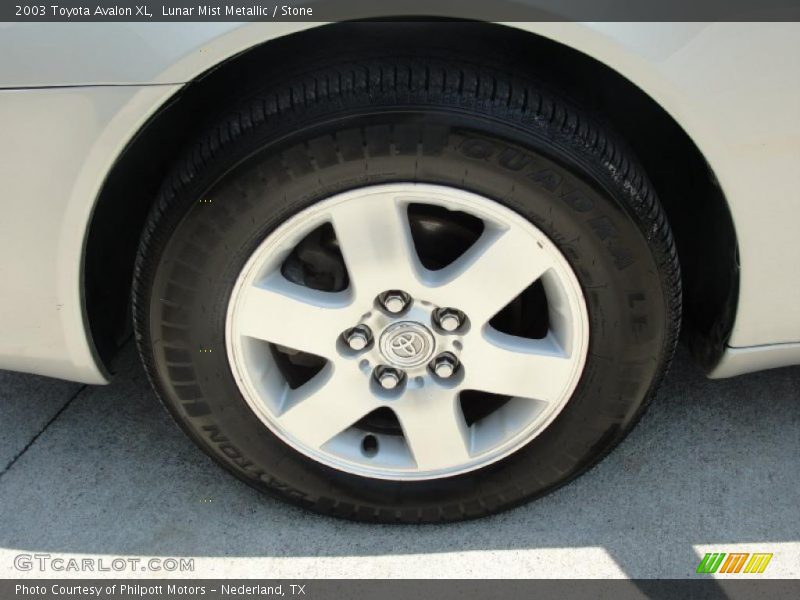 Lunar Mist Metallic / Stone 2003 Toyota Avalon XL
