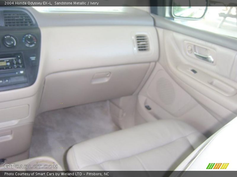 Sandstone Metallic / Ivory 2004 Honda Odyssey EX-L