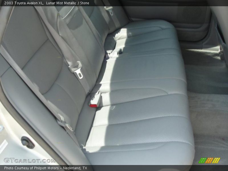 Lunar Mist Metallic / Stone 2003 Toyota Avalon XL