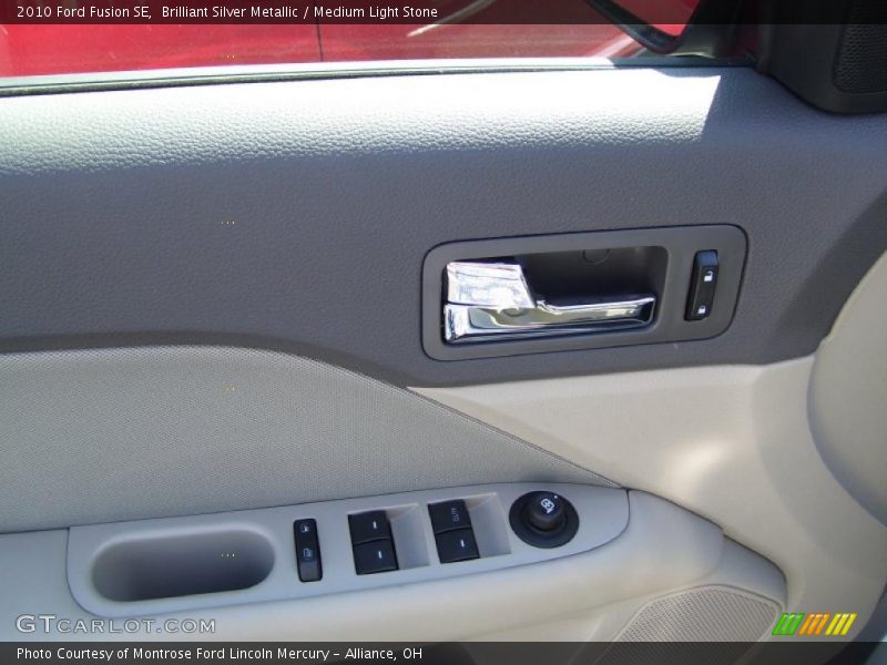 Brilliant Silver Metallic / Medium Light Stone 2010 Ford Fusion SE