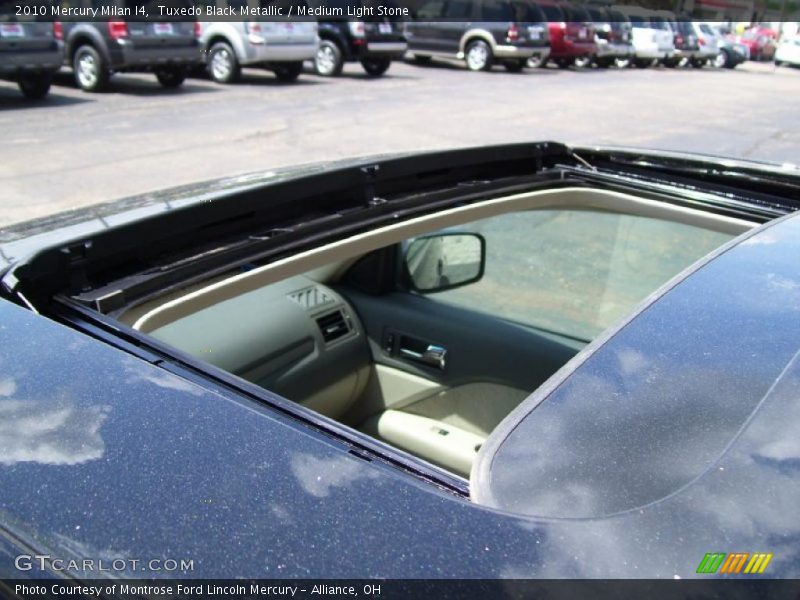 Tuxedo Black Metallic / Medium Light Stone 2010 Mercury Milan I4