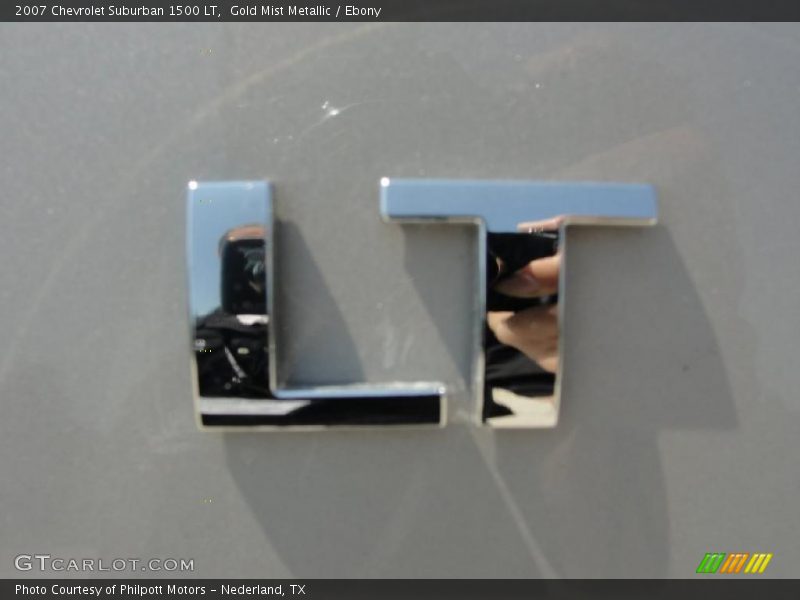 Gold Mist Metallic / Ebony 2007 Chevrolet Suburban 1500 LT
