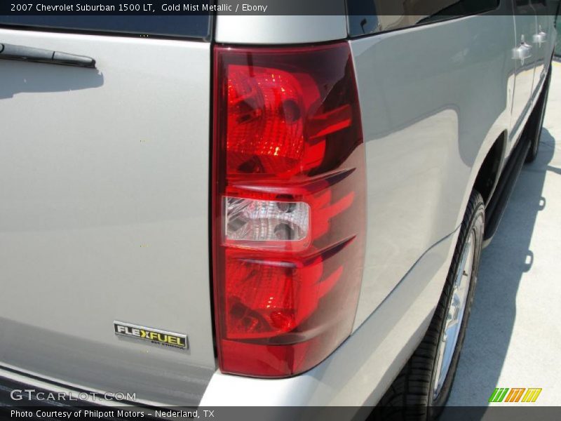 Gold Mist Metallic / Ebony 2007 Chevrolet Suburban 1500 LT