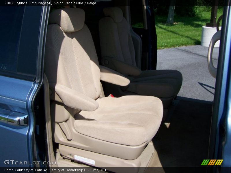 South Pacific Blue / Beige 2007 Hyundai Entourage SE