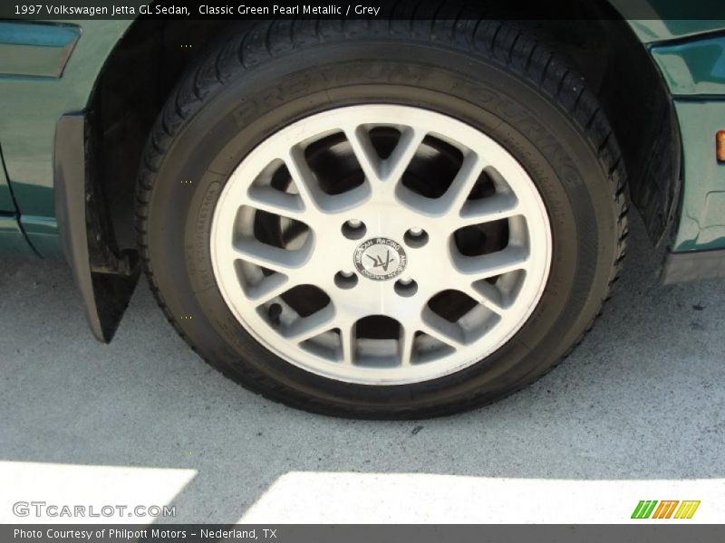 Classic Green Pearl Metallic / Grey 1997 Volkswagen Jetta GL Sedan