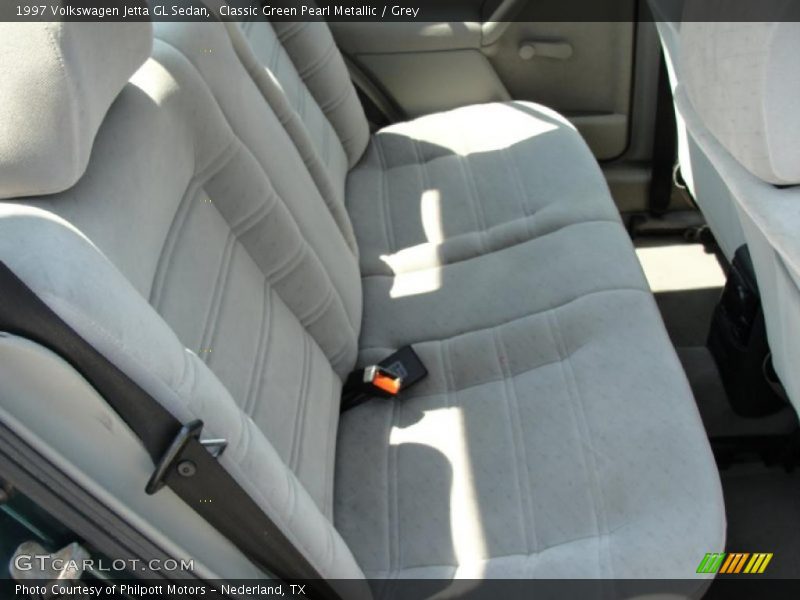Classic Green Pearl Metallic / Grey 1997 Volkswagen Jetta GL Sedan