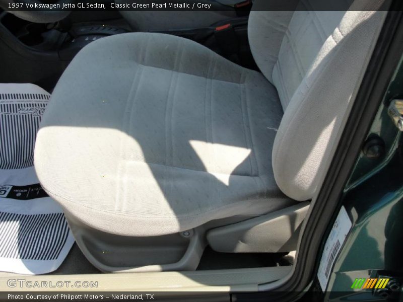 Classic Green Pearl Metallic / Grey 1997 Volkswagen Jetta GL Sedan