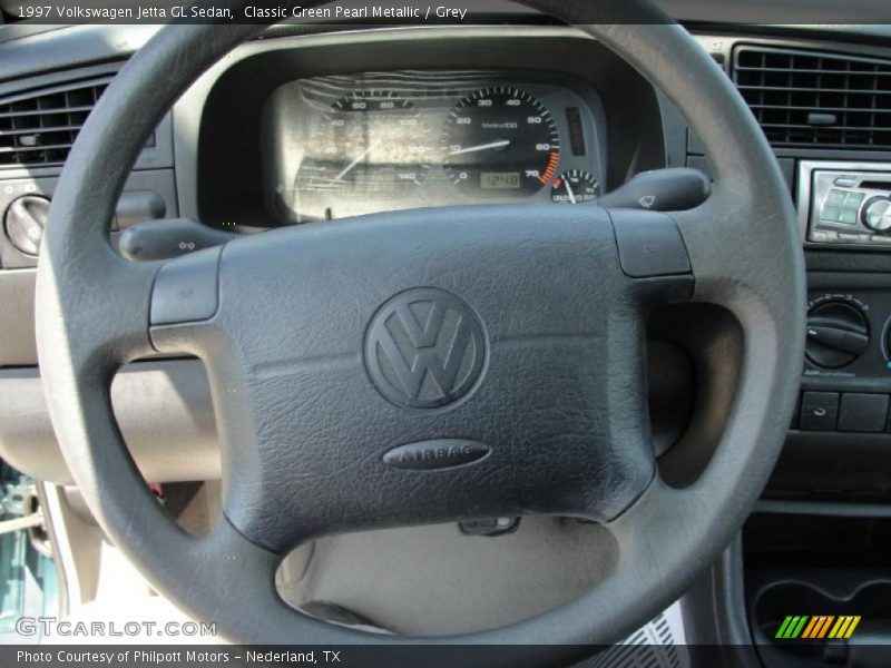 Classic Green Pearl Metallic / Grey 1997 Volkswagen Jetta GL Sedan