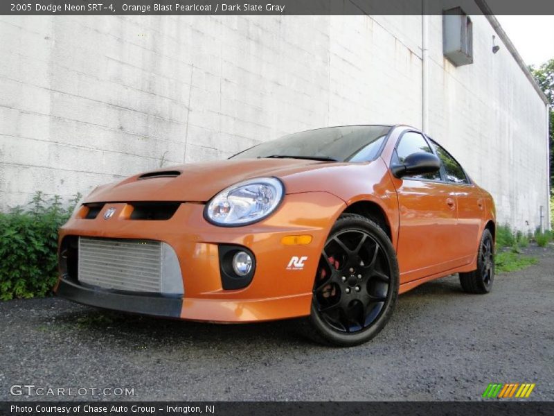 Orange Blast Pearlcoat / Dark Slate Gray 2005 Dodge Neon SRT-4