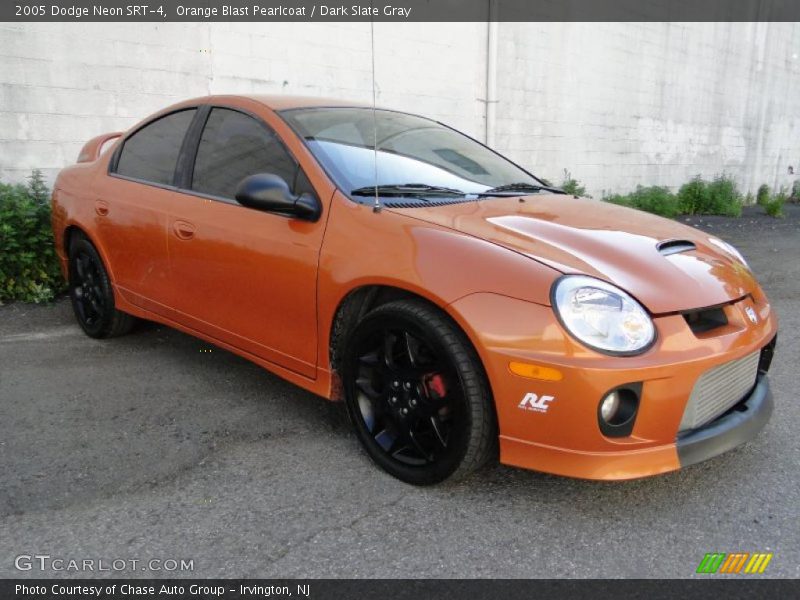 Orange Blast Pearlcoat / Dark Slate Gray 2005 Dodge Neon SRT-4
