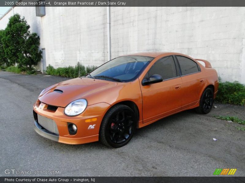Orange Blast Pearlcoat / Dark Slate Gray 2005 Dodge Neon SRT-4