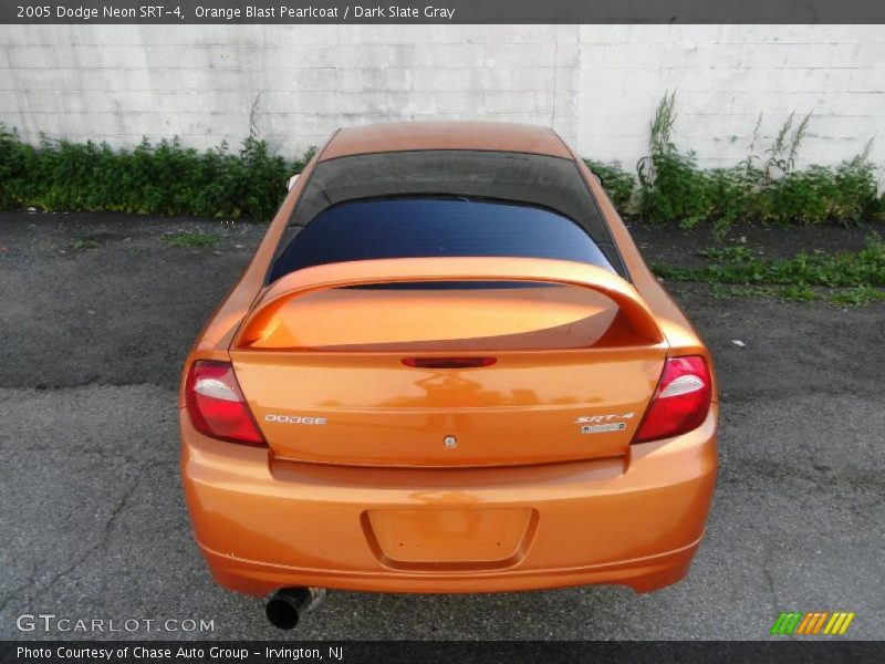 Orange Blast Pearlcoat / Dark Slate Gray 2005 Dodge Neon SRT-4
