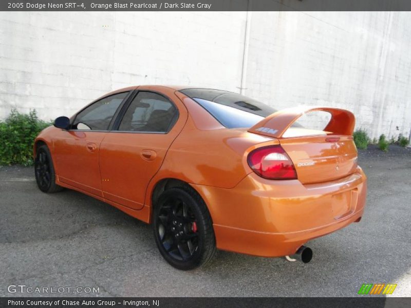 Orange Blast Pearlcoat / Dark Slate Gray 2005 Dodge Neon SRT-4