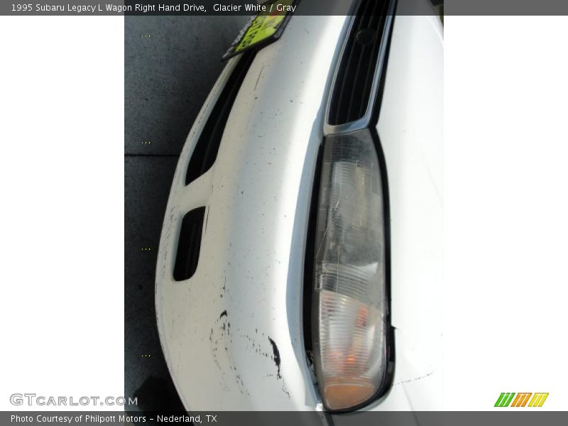 Glacier White / Gray 1995 Subaru Legacy L Wagon Right Hand Drive