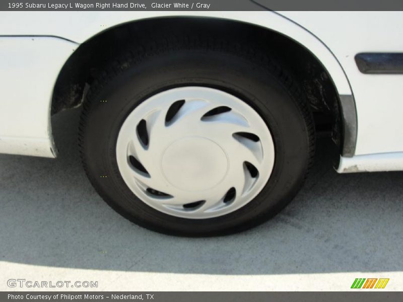 Glacier White / Gray 1995 Subaru Legacy L Wagon Right Hand Drive