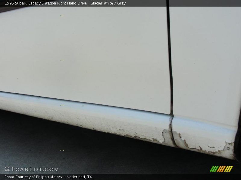 Glacier White / Gray 1995 Subaru Legacy L Wagon Right Hand Drive