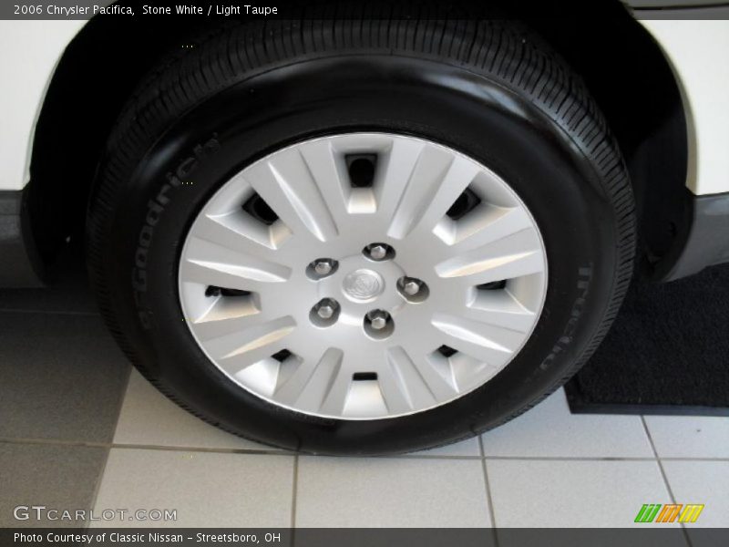 Stone White / Light Taupe 2006 Chrysler Pacifica