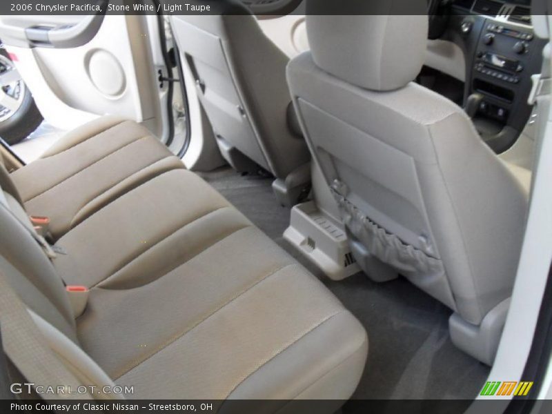 Stone White / Light Taupe 2006 Chrysler Pacifica