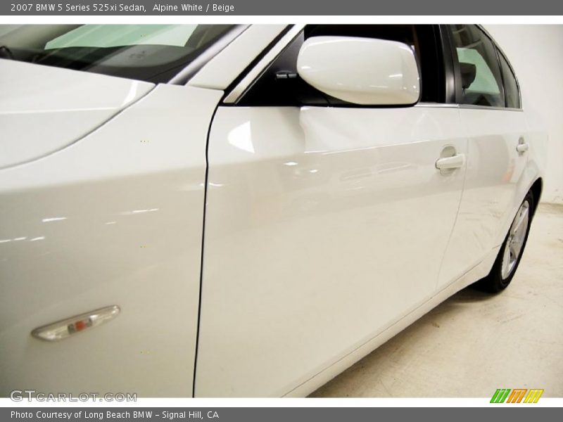 Alpine White / Beige 2007 BMW 5 Series 525xi Sedan