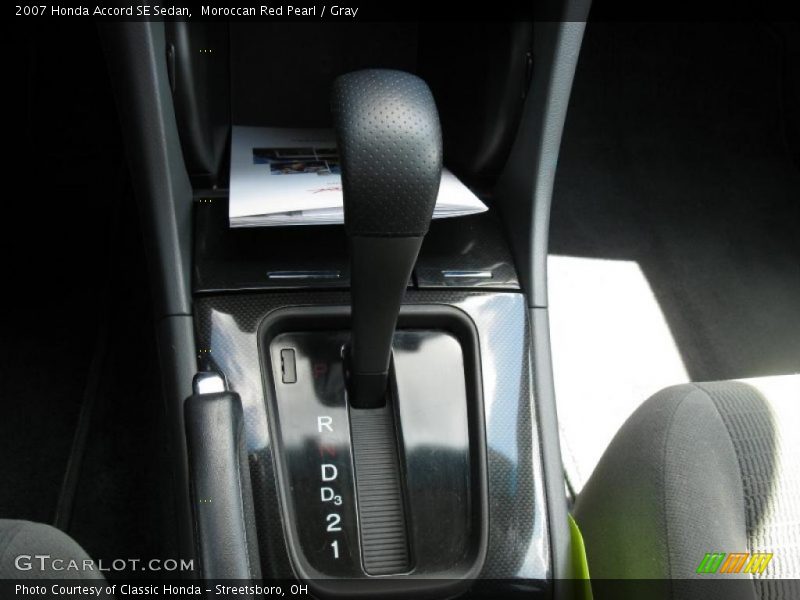 Moroccan Red Pearl / Gray 2007 Honda Accord SE Sedan