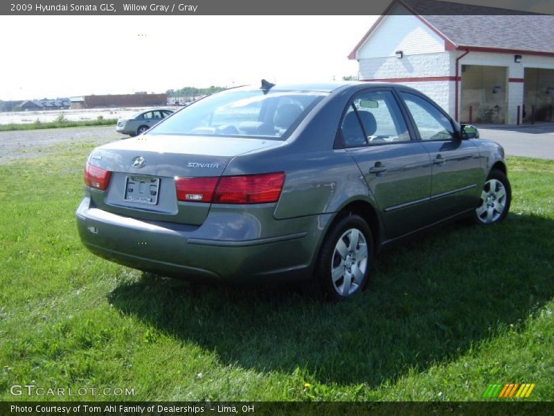 Willow Gray / Gray 2009 Hyundai Sonata GLS