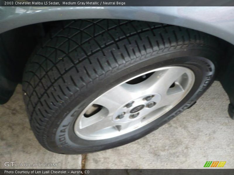 Medium Gray Metallic / Neutral Beige 2003 Chevrolet Malibu LS Sedan