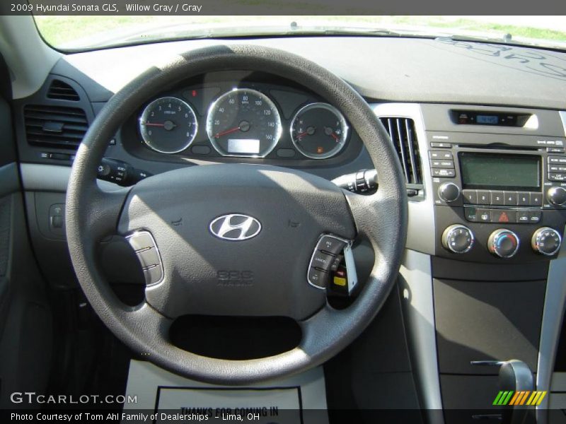 Willow Gray / Gray 2009 Hyundai Sonata GLS