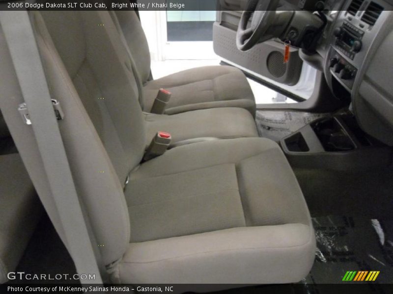 Bright White / Khaki Beige 2006 Dodge Dakota SLT Club Cab