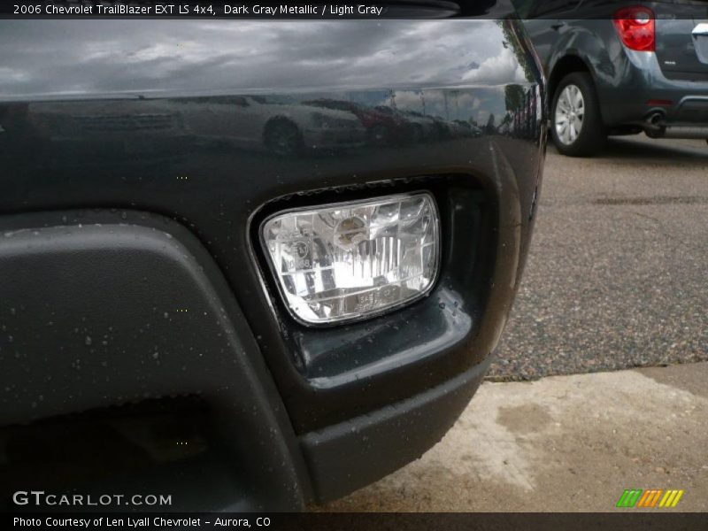 Dark Gray Metallic / Light Gray 2006 Chevrolet TrailBlazer EXT LS 4x4