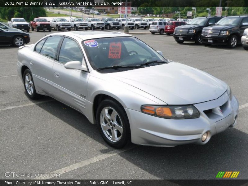 Galaxy Silver Metallic / Dark Pewter 2002 Pontiac Bonneville SSEi