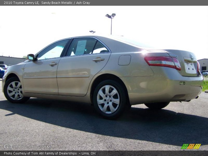 Sandy Beach Metallic / Ash Gray 2010 Toyota Camry LE