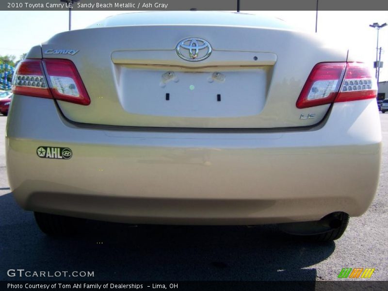 Sandy Beach Metallic / Ash Gray 2010 Toyota Camry LE