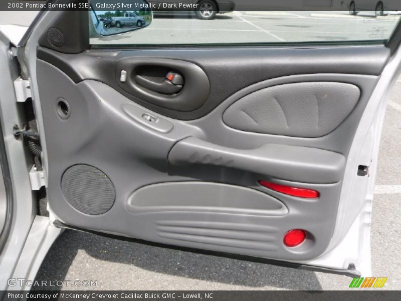 Galaxy Silver Metallic / Dark Pewter 2002 Pontiac Bonneville SSEi