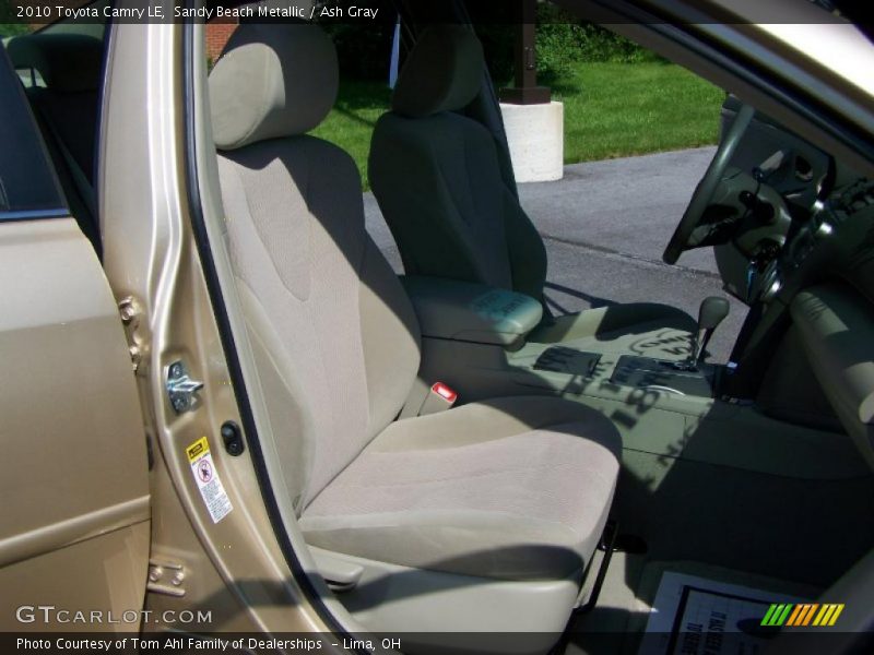 Sandy Beach Metallic / Ash Gray 2010 Toyota Camry LE
