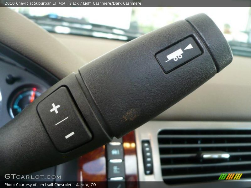 Black / Light Cashmere/Dark Cashmere 2010 Chevrolet Suburban LT 4x4