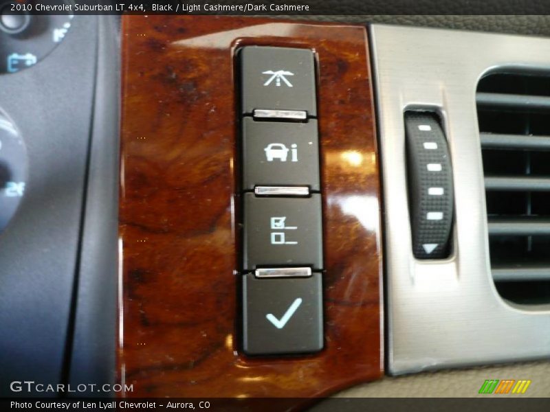 Black / Light Cashmere/Dark Cashmere 2010 Chevrolet Suburban LT 4x4