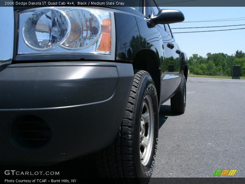 Black / Medium Slate Gray 2006 Dodge Dakota ST Quad Cab 4x4
