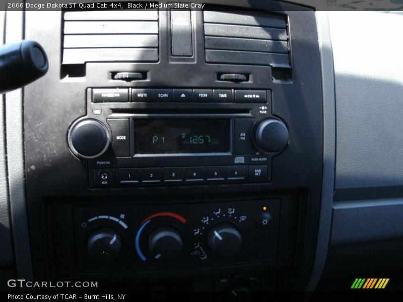 Black / Medium Slate Gray 2006 Dodge Dakota ST Quad Cab 4x4