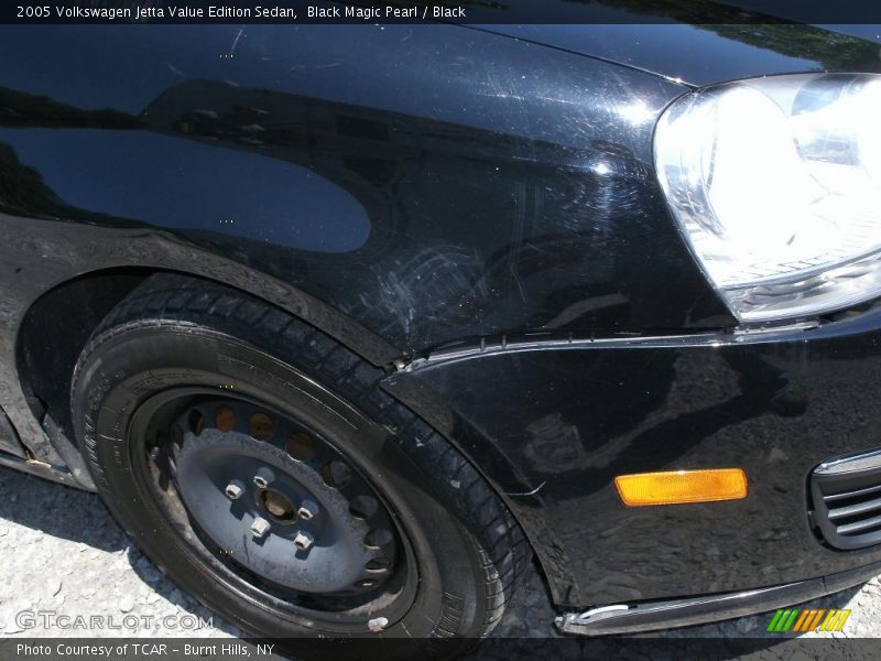 Black Magic Pearl / Black 2005 Volkswagen Jetta Value Edition Sedan