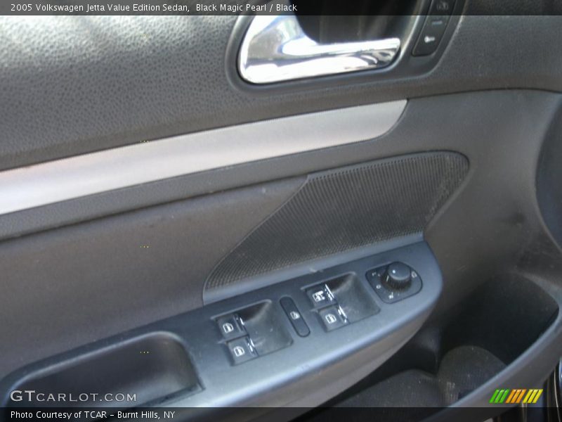 Black Magic Pearl / Black 2005 Volkswagen Jetta Value Edition Sedan