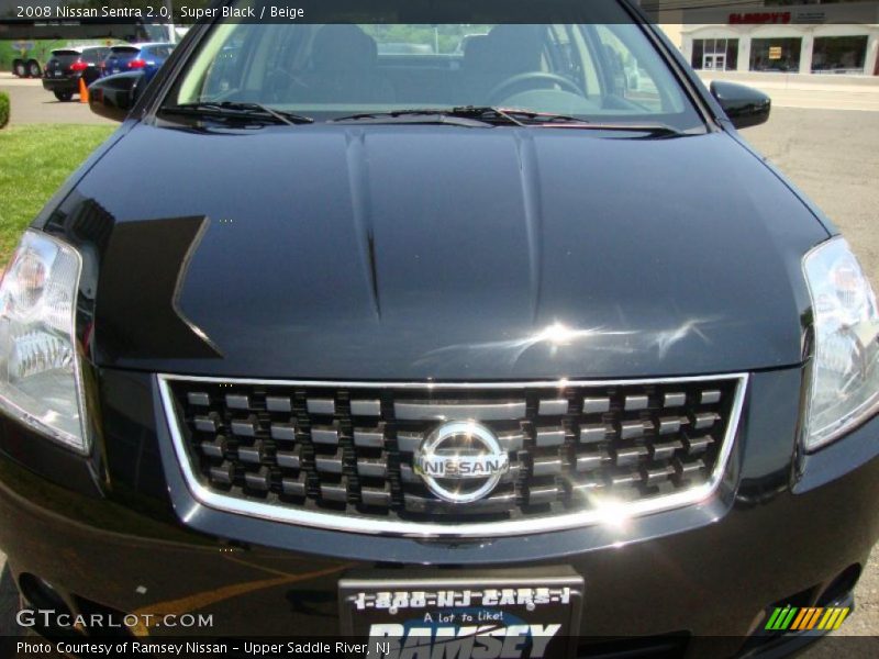 Super Black / Beige 2008 Nissan Sentra 2.0