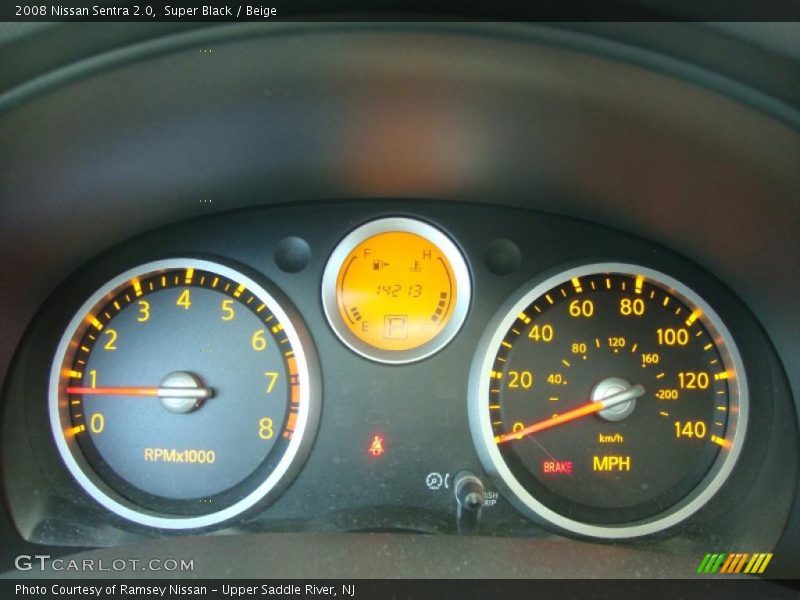 Super Black / Beige 2008 Nissan Sentra 2.0