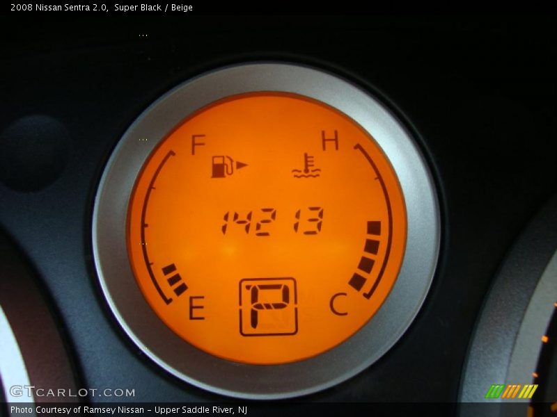 Super Black / Beige 2008 Nissan Sentra 2.0