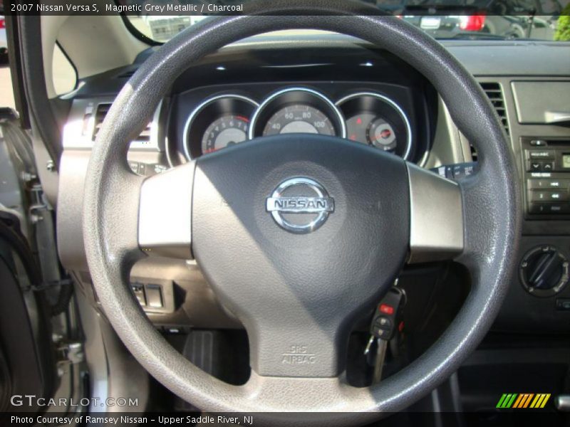 Magnetic Grey Metallic / Charcoal 2007 Nissan Versa S