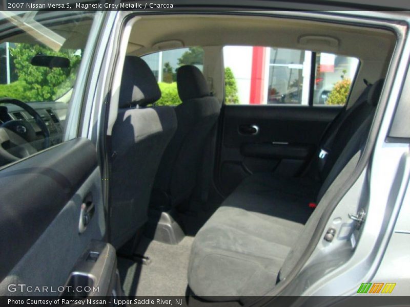 Magnetic Grey Metallic / Charcoal 2007 Nissan Versa S
