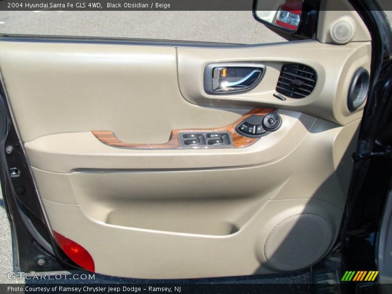 Black Obsidian / Beige 2004 Hyundai Santa Fe GLS 4WD