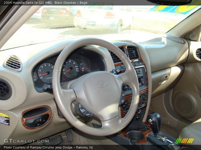 Black Obsidian / Beige 2004 Hyundai Santa Fe GLS 4WD